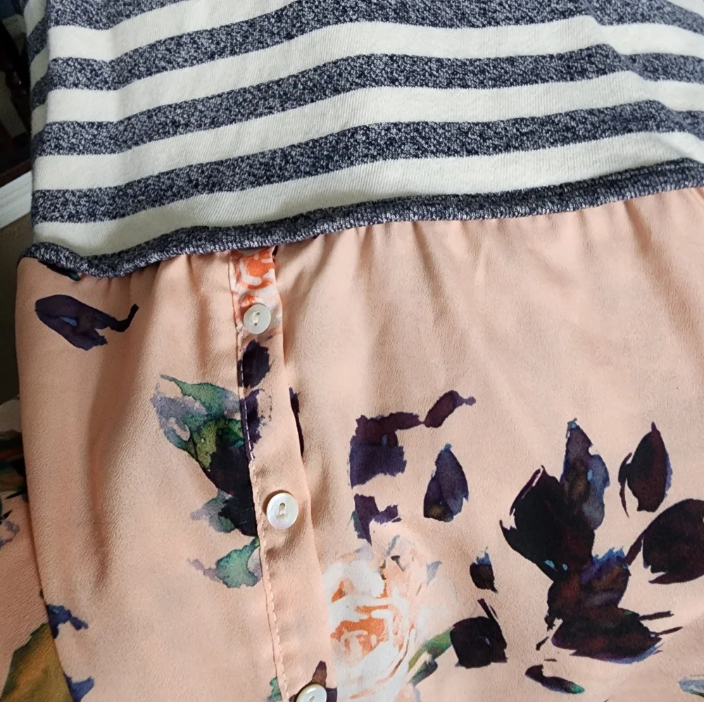 EUC Anthropologie Postmark Layered Sweater Floral Top Size M - Picture 9 of 11
